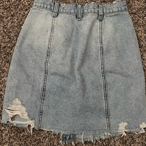 Free People NWT distressed Denim Skirt in size 24 - Picture 8 of 8